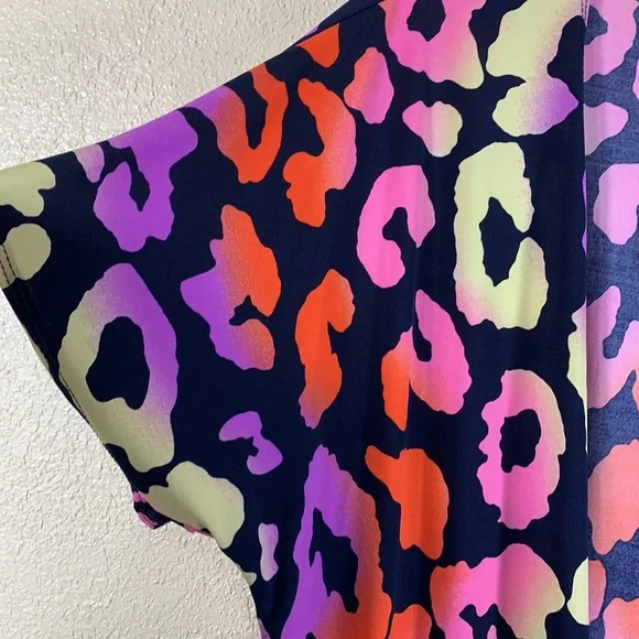 Swim Wear Cardigan Top M Bathing Suit Coverup Top Purple Black NWT Polyester - Picture 6 of 11